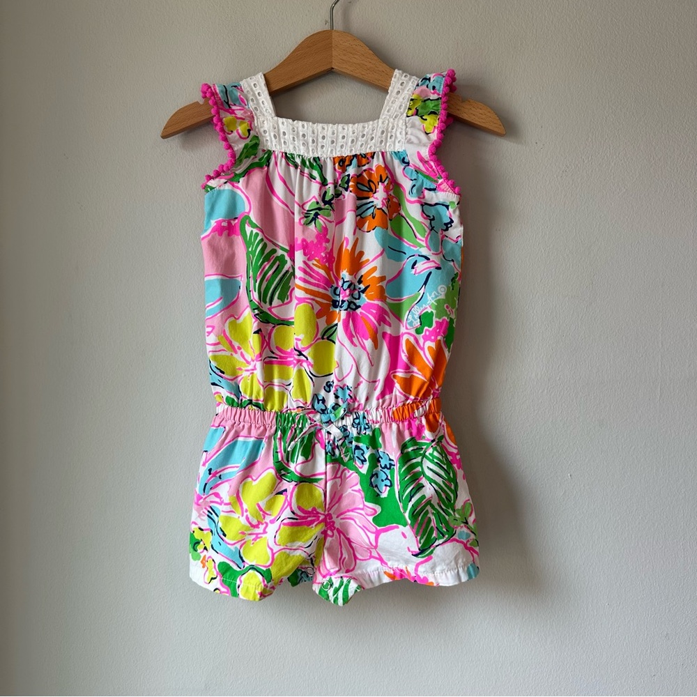 Lilly Pulitzer Bright Pink Floral Nosey Posey Romper Size 18 Months - Picture 11 of 11